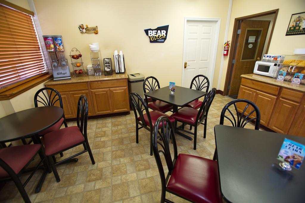 Travelodge By Wyndham Elko Nv Bagian luar foto