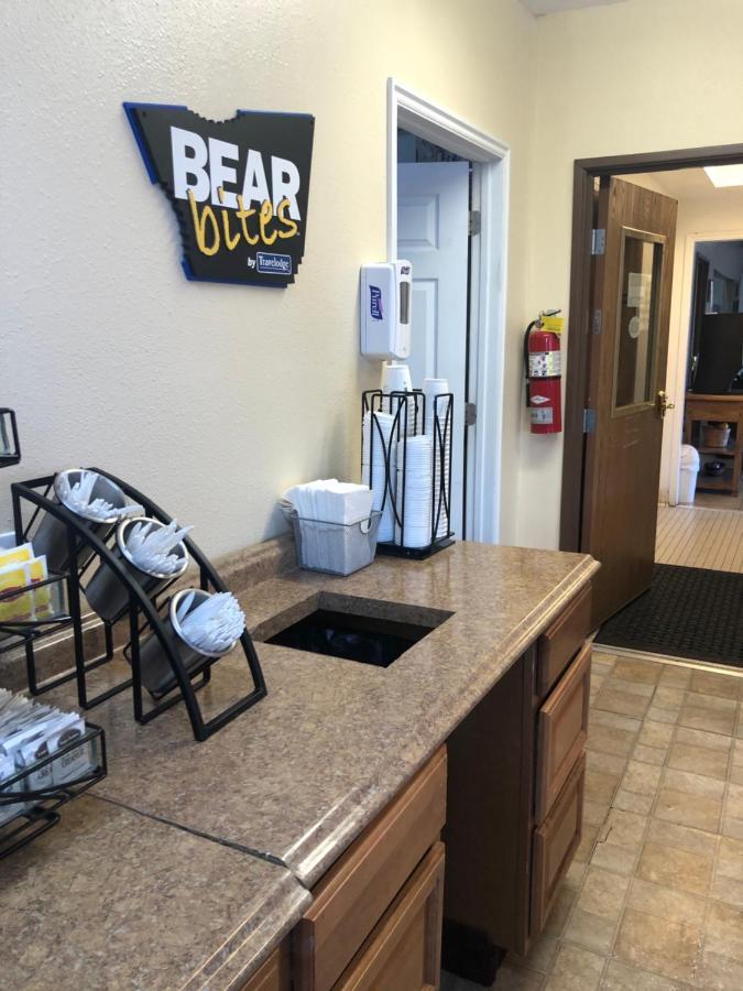 Travelodge By Wyndham Elko Nv Bagian luar foto